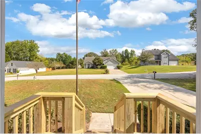 1170 Robert Pointe Way SE, Lawrenceville, GA 30045 - Photo 4