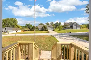 1170 Robert Pointe Way SE, Lawrenceville, GA 30045 - Photo 4