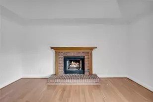 1170 Robert Pointe Way SE, Lawrenceville, GA 30045 - Photo 10