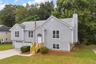1170 Robert Pointe Way SE, Lawrenceville, GA 30045 - Photo 2