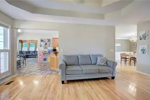 1082 Fieldstone Dr, Canton, GA 30114 - Photo 10