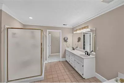 83 Russell Rd, Lawrenceville, GA 30043 - Photo 32