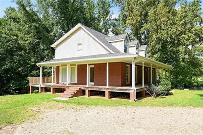 83 Russell Rd, Lawrenceville, GA 30043 - Photo 2