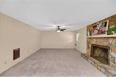 83 Russell Rd, Lawrenceville, GA 30043 - Photo 16