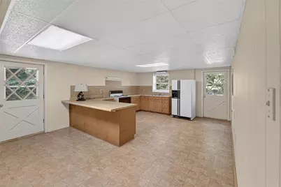 83 Russell Rd, Lawrenceville, GA 30043 - Photo 14