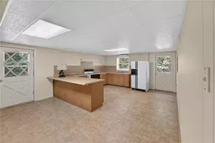 83 Russell Rd, Lawrenceville, GA 30043 - Photo 14
