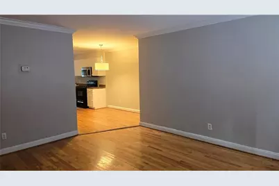 3668 Kingsboro Road NE #5, Atlanta, GA 30319 - Photo 2