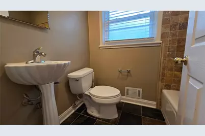 3668 Kingsboro Road NE #5, Atlanta, GA 30319 - Photo 12