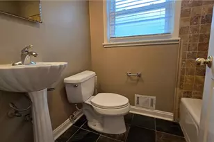 3668 Kingsboro Rd NE, Atlanta, GA 30319 - Photo 12