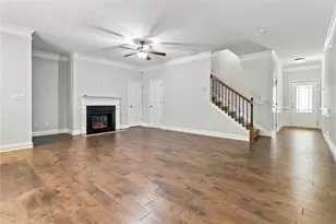 2547 Pepper Ct, Lawrenceville, GA 30044 - Photo 10