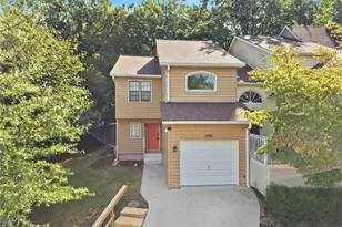 1730 Paddlewheel Dr NE, Marietta, GA 30062 - Photo 1