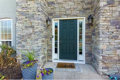 1080 Olde Roswell Grove, Roswell, GA 30075 - Photo 2