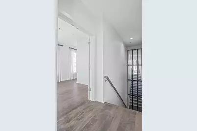 1418 Dresden Drive NE #300, Atlanta, GA 30319 - Photo 16