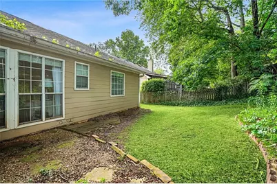 255 Paris Drive, Lawrenceville, GA 30043 - Photo 42