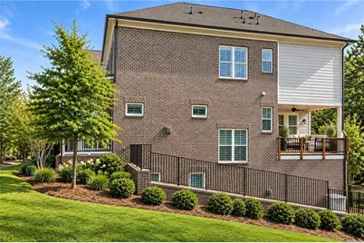 5242 Lower Creek Street, Peachtree Corners, GA 30092 - Photo 28