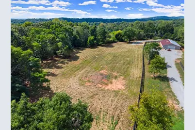 7245 Wits End Drive, Gainesville, GA 30506 - Photo 2