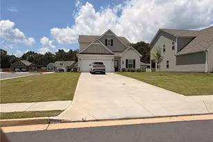 170 Marion Dr, Cartersville, GA 30120 - Photo 1