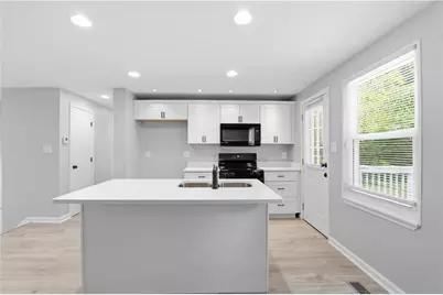 3724 Bramblevine Circle, Lithonia, GA 30038 - Photo 12