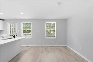 3724 Bramblevine Cir, Lithonia, GA 30038 - Photo 4