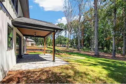 5578 Lilburn Stone Mountain Road, Stone Mountain, GA 30087 - Photo 6