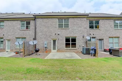 5605 Bright Cross Way, Suwanee, GA 30024 - Photo 4