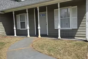 10404 Irongate Ln, Jonesboro, GA 30238 - Photo 2