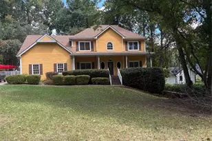 1068 Leslie Pl, Lithonia, GA 30058 - Photo 2