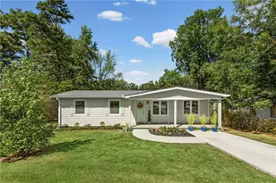 2406 Woodland Dr NW, Kennesaw, GA 30152 - Photo 4