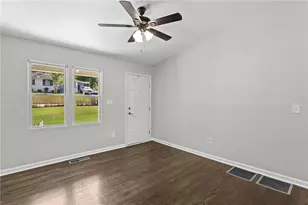 2406 Woodland Dr NW, Kennesaw, GA 30152 - Photo 8