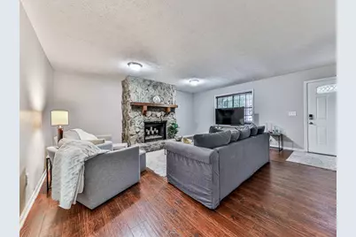 389 Saint Albans Court SW, Mableton, GA 30126 - Photo 4