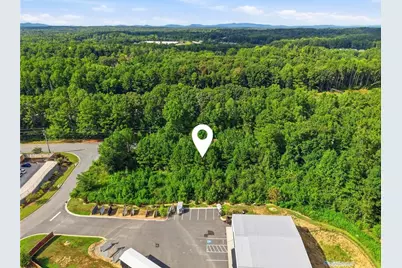 101 Holt Drive, Acworth, GA 30101 - Photo 1