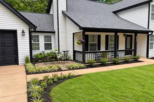 2630 Impala Dr, Cumming, GA 30041 - Photo 4