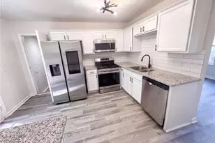 4389 Southvale Dr, Decatur, GA 30034 - Photo 2