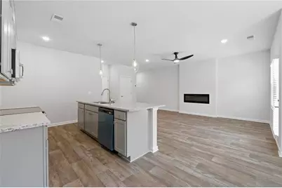 3672 Parkway James Drive, Snellville, GA 30039 - Photo 10