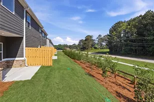 3670 Parkway James Dr, Snellville, GA 30039 - Photo 28