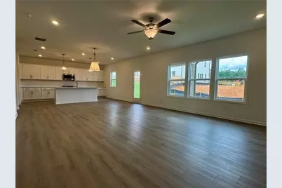5441 Hargrove Way, Flowery Branch, GA 30542 - Photo 8