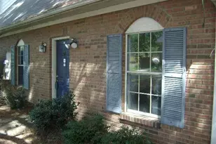 934 Park Pl, Conyers, GA 30012 - Photo 1
