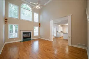 2059 Woodside Park Dr, Woodstock, GA 30188 - Photo 10