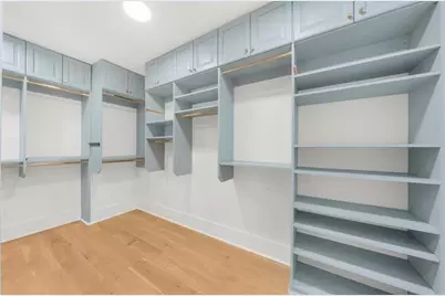 2881 Peachtree Road NE #2201, Atlanta, GA 30305 - Photo 32