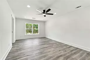 5441 Forest Path Ct, Stone Mountain, GA 30088 - Photo 18