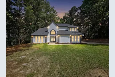 4207 Lake Rill Court, Marietta, GA 30062 - Photo 2