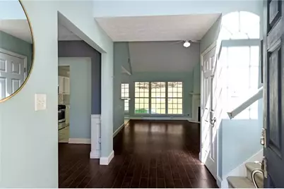 4238 Riviere Point, Gainesville, GA 30507 - Photo 4