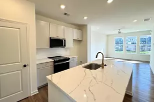1411 Zenith Circle, Atlanta, GA 30315 - Photo 8