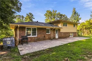 4348 Executive Dr, Stone Mountain, GA 30083 - Photo 28