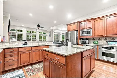10380 Royal Terrace, Johns Creek, GA 30022 - Photo 26