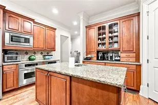 10380 Royal Terrace, Johns Creek, GA 30022 - Photo 28