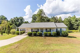 738 Hood St, Cleveland, GA 30528 - Photo 1