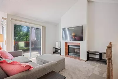 33 Dunwoody Springs Drive, Atlanta, GA 30328 - Photo 4
