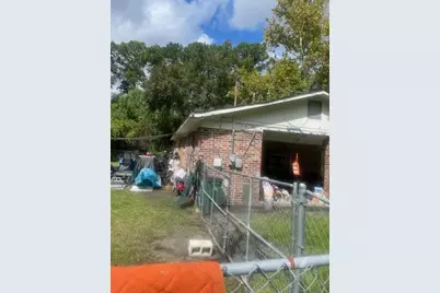 204 Pine Street, Saint Marys, GA 31558 - Photo 2