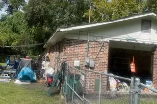204 Pine St, Saint Marys, GA 31558 - Photo 2